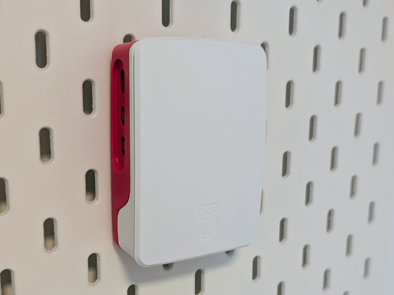 SKADIS Holder Official Raspberry Pi 5 Case