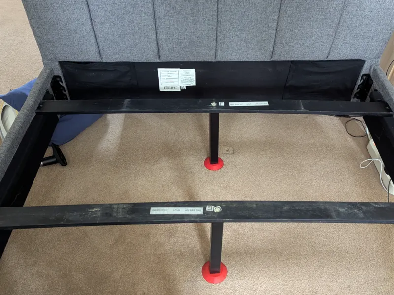 Bed leg load spreader 