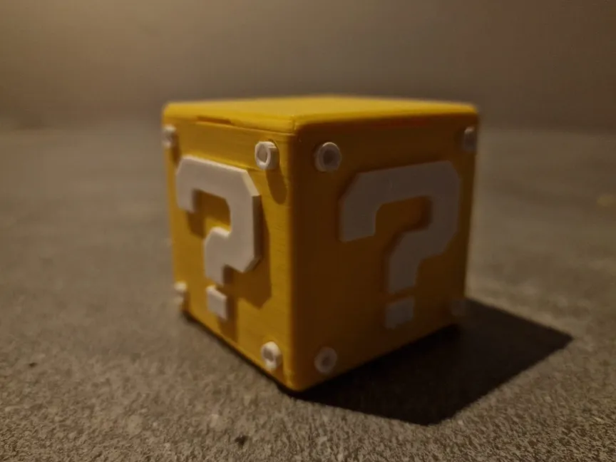 Boîte de rangement Mario