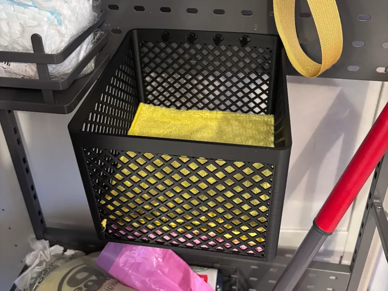 Panier de rangement pour utrusta