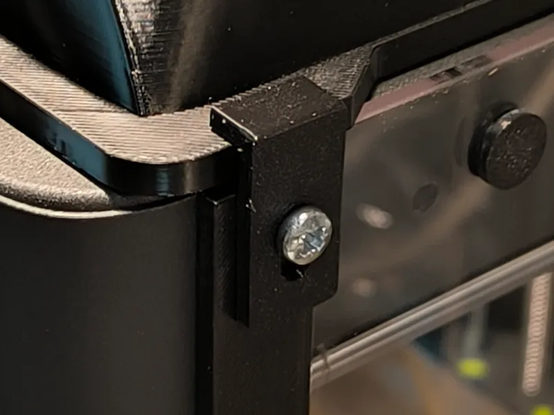 AD5M minimal enclosure fixing clip