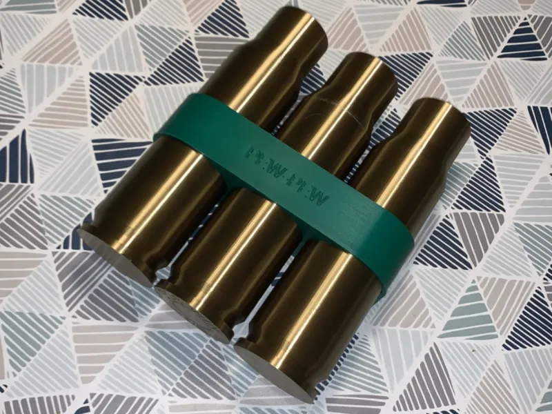 Silencer wall mount/gunsafe mount, casing style