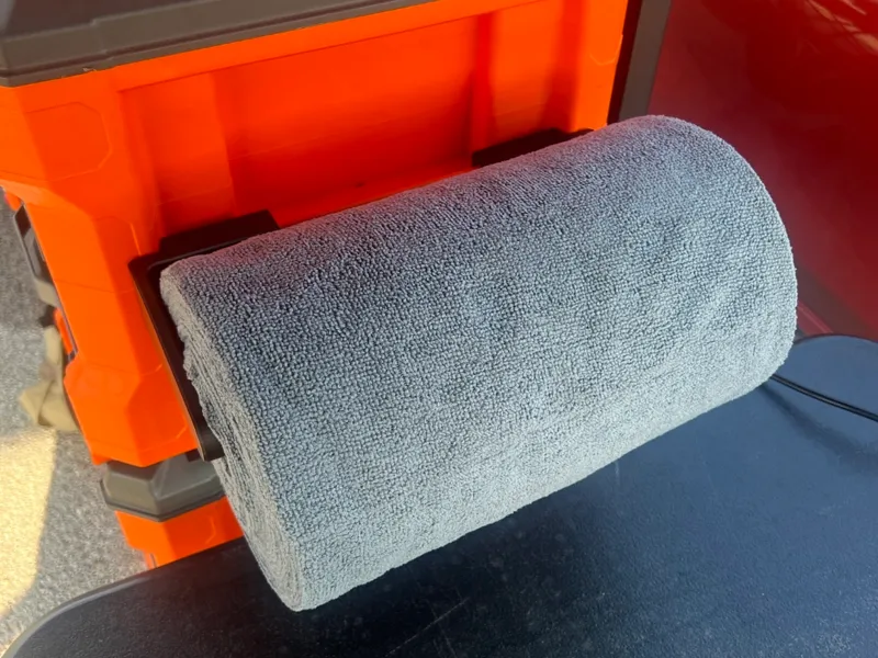 Klein Tool Box Paper Towel Roll Holder