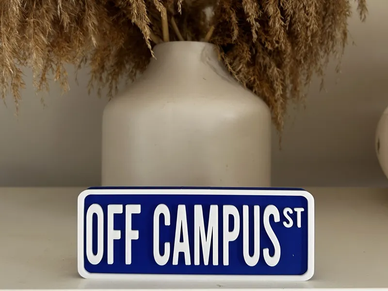 OFF CAMPUS ST SIGN