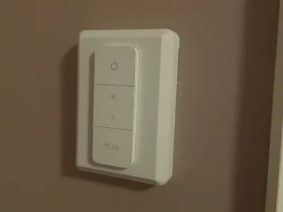 Phillips Hue v2, Elko Switch Cover