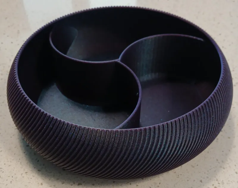 Decorative snack bowl