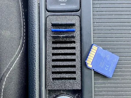 VW Golf VI SD-Karteneinsatz