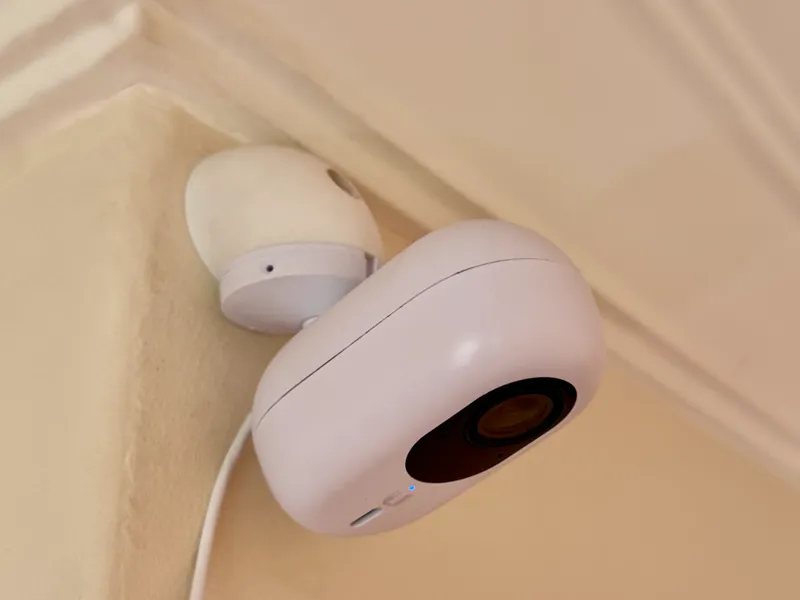 Unifi G4 Instant 90° Wall Mount