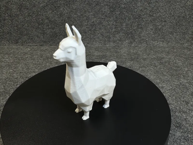 Low Poly Llama