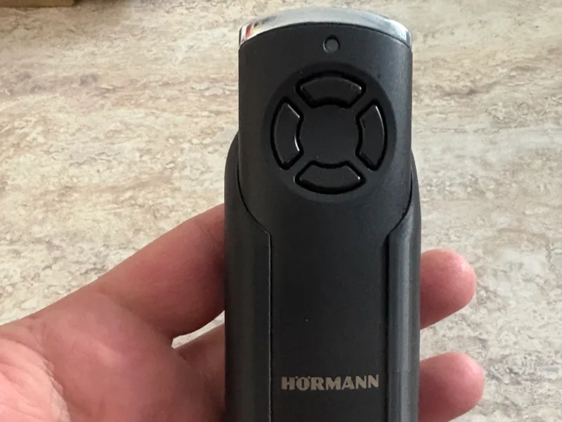 Wandhalter Hörmann Toröffner