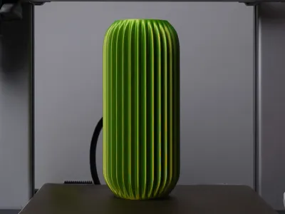 Ribbed Vase - 01 - Antonin.3D
