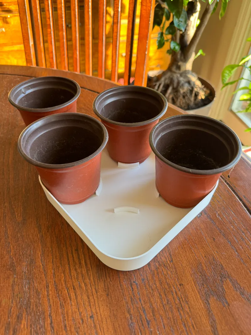 Four Cell Bottom-Water Plant Tray for Seedling Pots