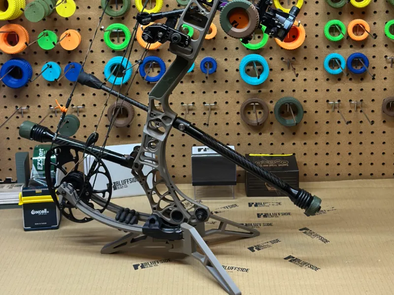 Mathews Bow Stand (Engage)