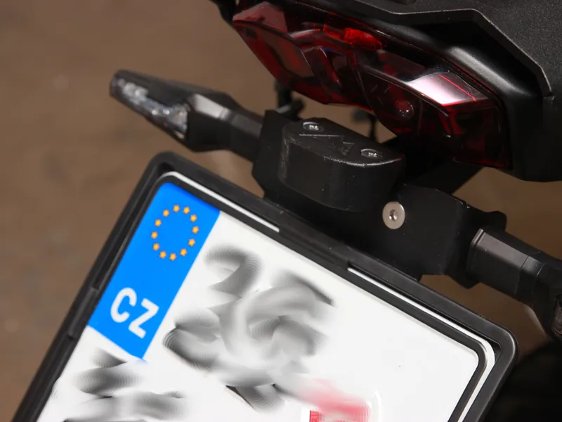 Kove 800x rally tail tidy light cover