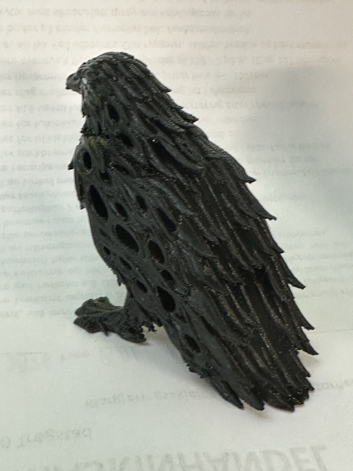 Miniatura 2 do modelo 3D Void Raven – Shadow Sentinel