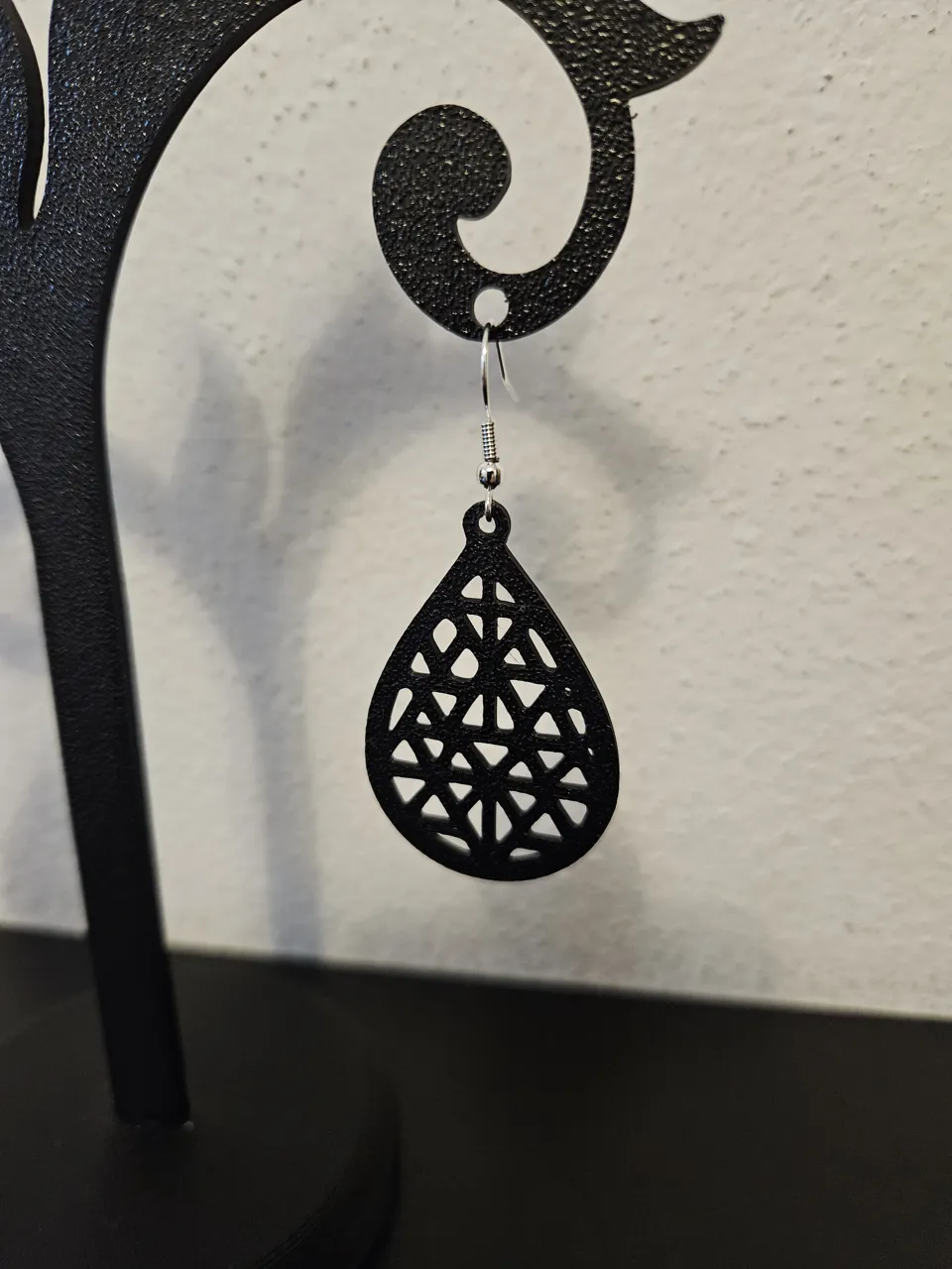 earrings drop 03 view 2