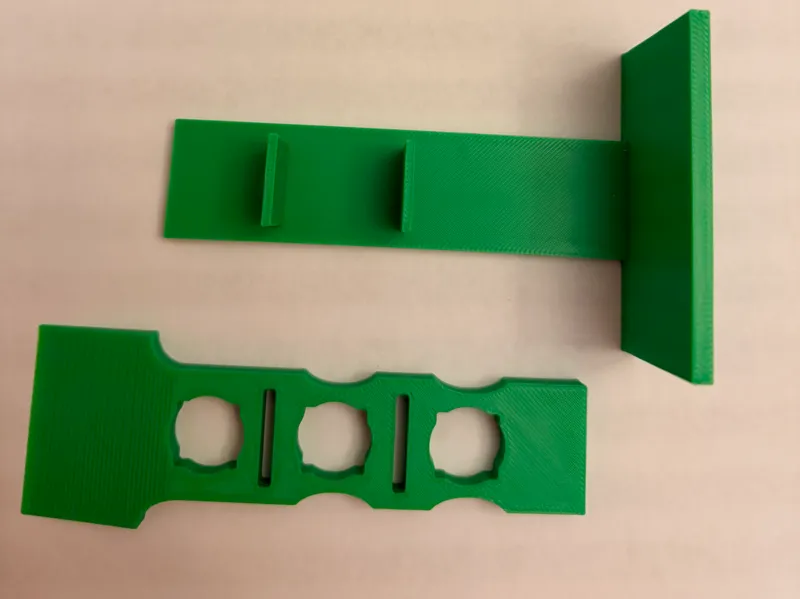 Scraper with stand