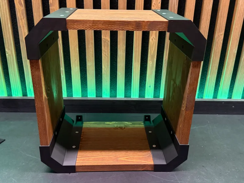 wall mounted shelf corners
