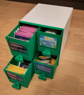 Kleiner Schubladen-Teeschrank