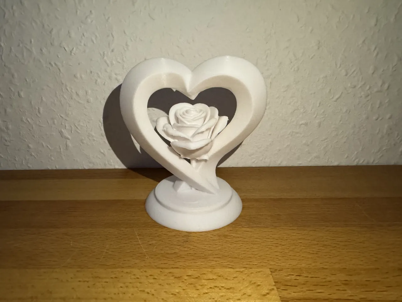 Herz mit Rose Skulptur view 3