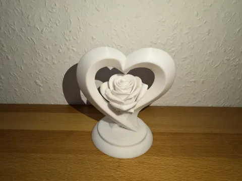 Herz mit Rose Skulptur view 2