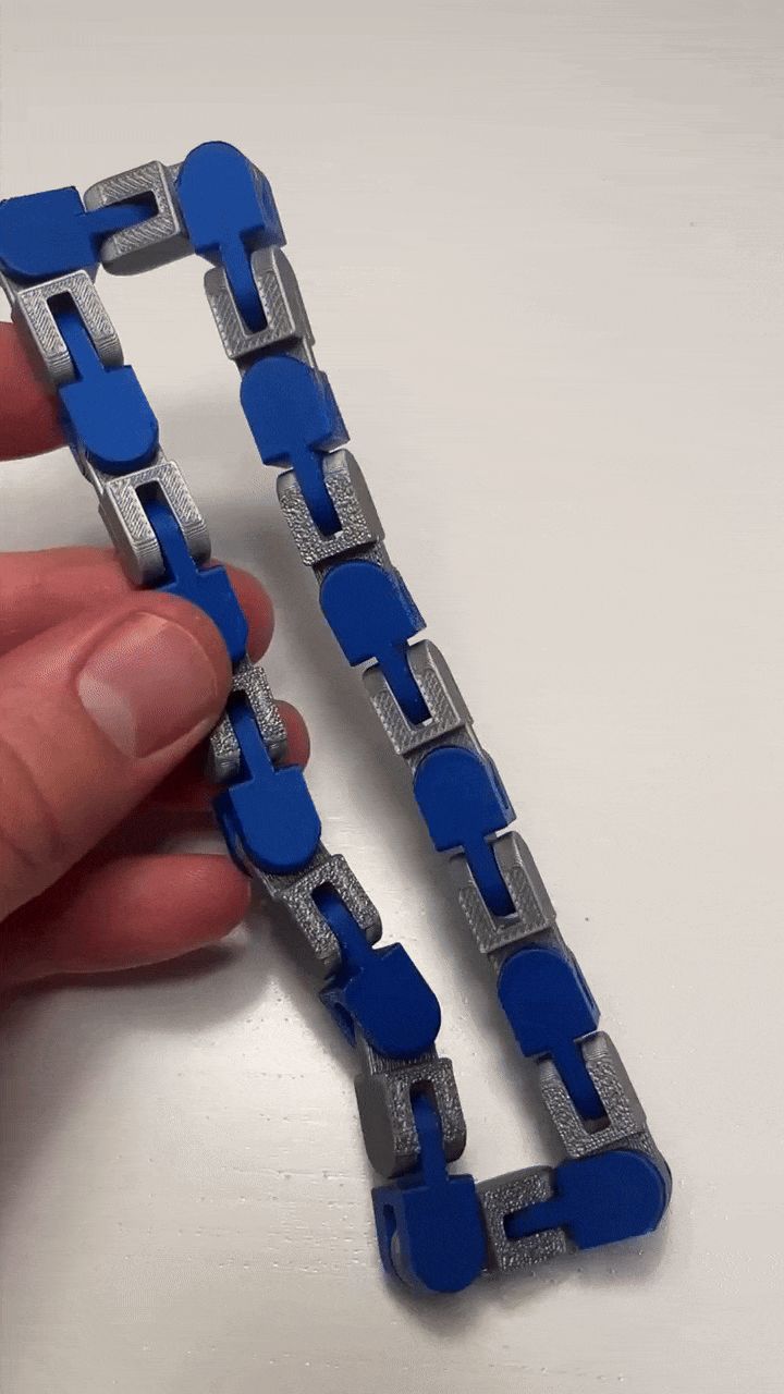 Fidget snake, very flexible, unlimited links