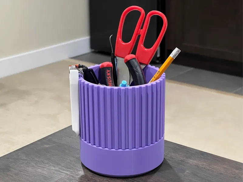Pen Holder (Two Size)