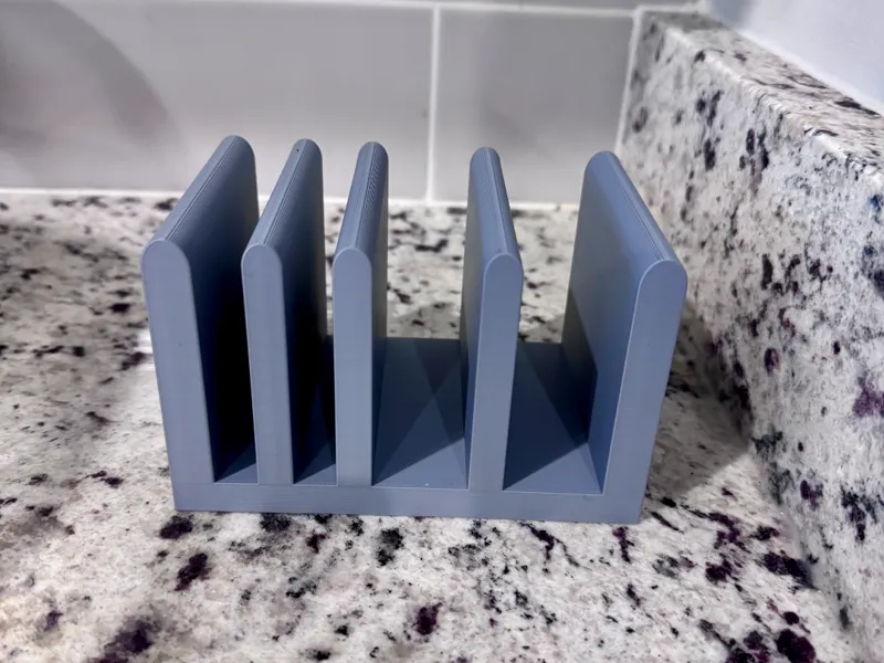 Simple Cutting Board holder