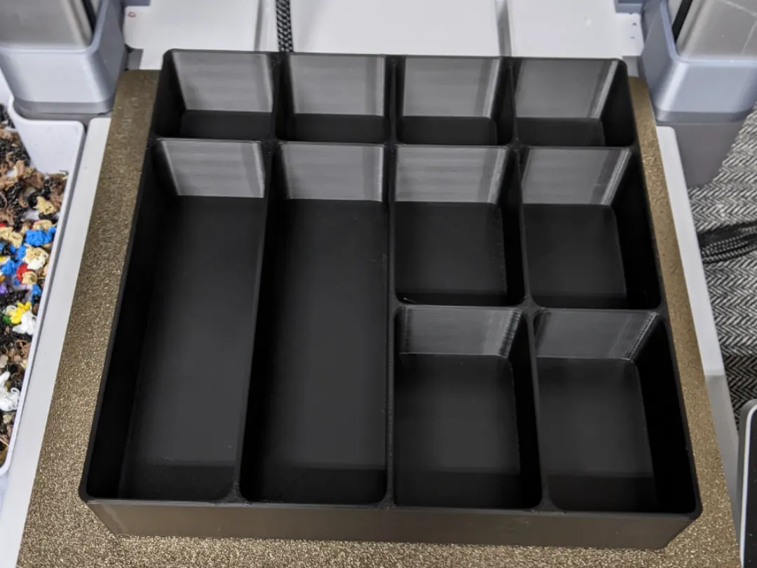 Trois plateaux d'organisation pour boîte à outils