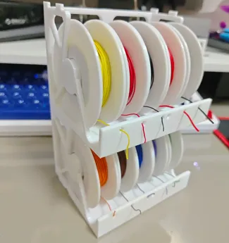 可堆叠电线架及线轴