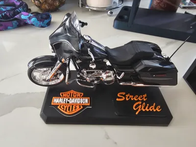Maisto Harley Davidson 1:12 Stand