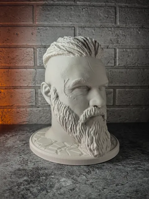 Headphone Stand - Ragnar Lothbrok Bust - Vikings view 4