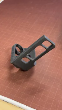 0.16mm layer, 4 walls, 8% infill