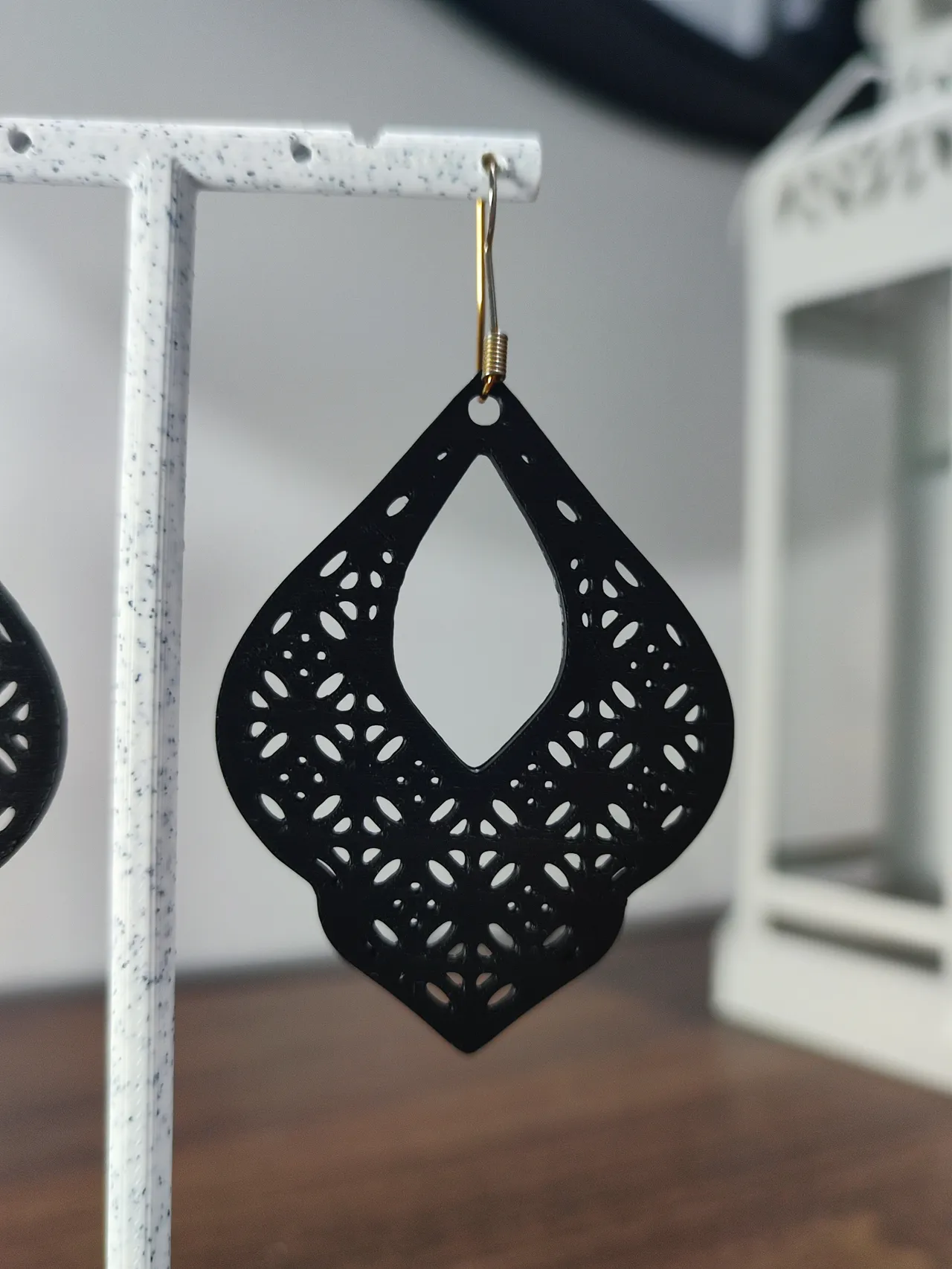 Aretes Gota de Encaje Real view 4