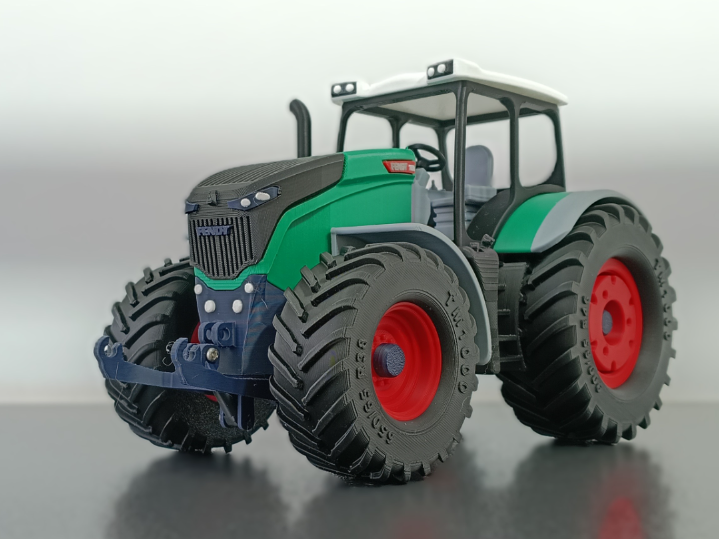 Tractor Fendt 1050 - 1