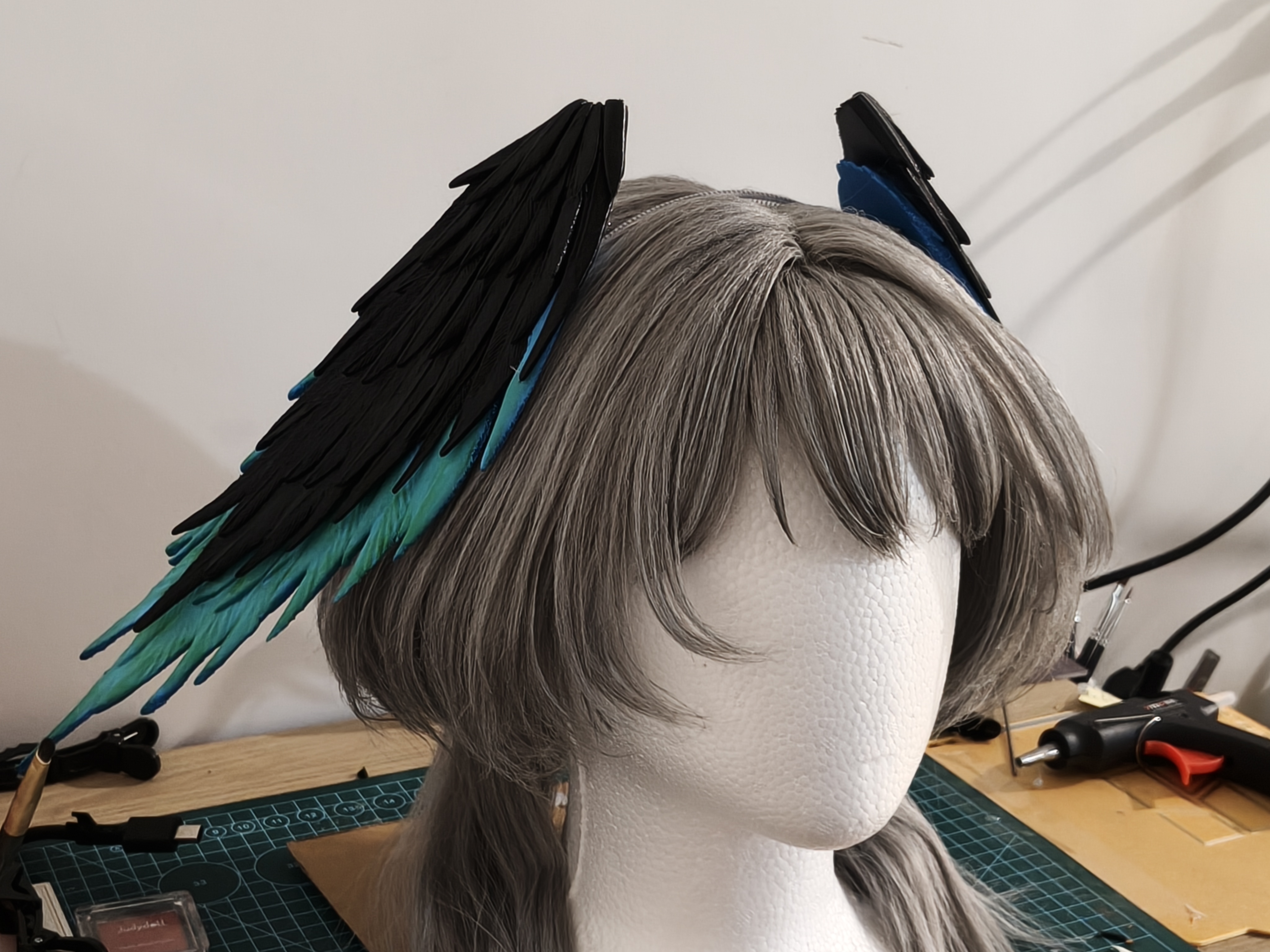 Miniatura 1 do modelo 3D 【明日方舟】霍尔海雅 耳羽 头饰  cos道具