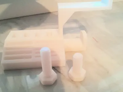 Headset holder with (S)SD card/USB stick holder V2