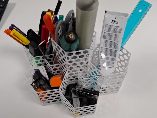 Organiseur de bureau multi-compartiments
