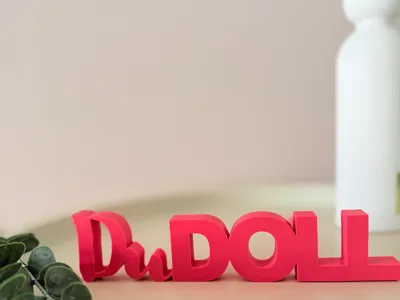 3D lettering "Du Doll"