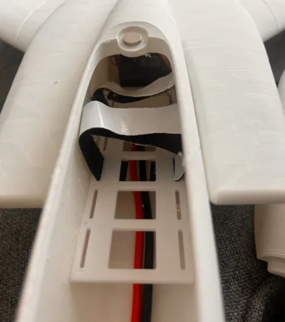 Receiver and Battery Tray For 3D Printed Planes