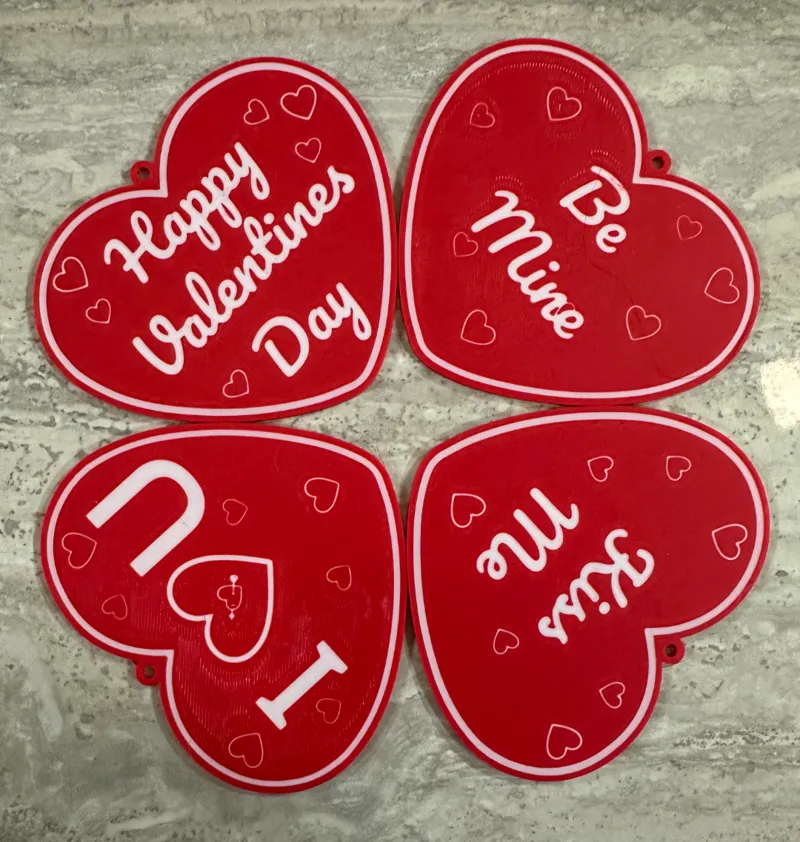 Happy Valentine's Day Hanging Signs