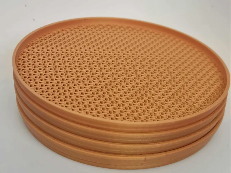 Stackable Gyroid Coaster