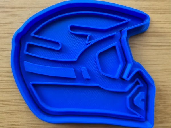 Emporte-pièce casque de moto