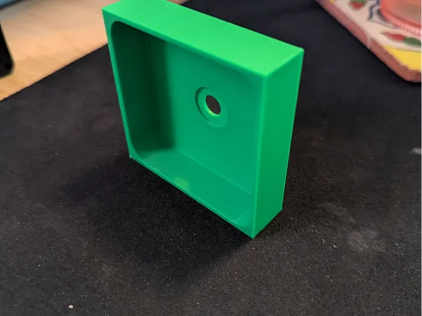 Boîtier pour kit d'horlogerie Kit-011