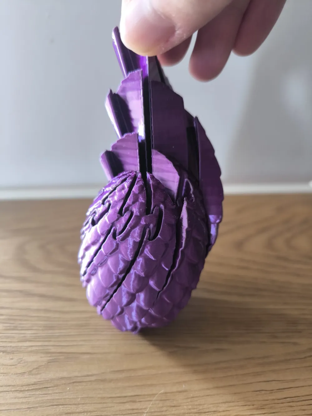 Twisty Dragon Egg Fidget Toy - Free 3D Print Model - MakerWorld