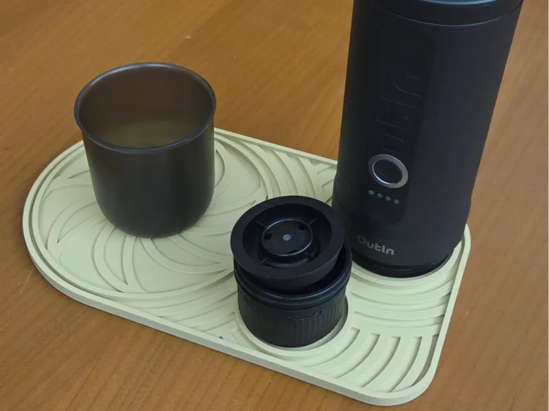 Portable coffee machine support base