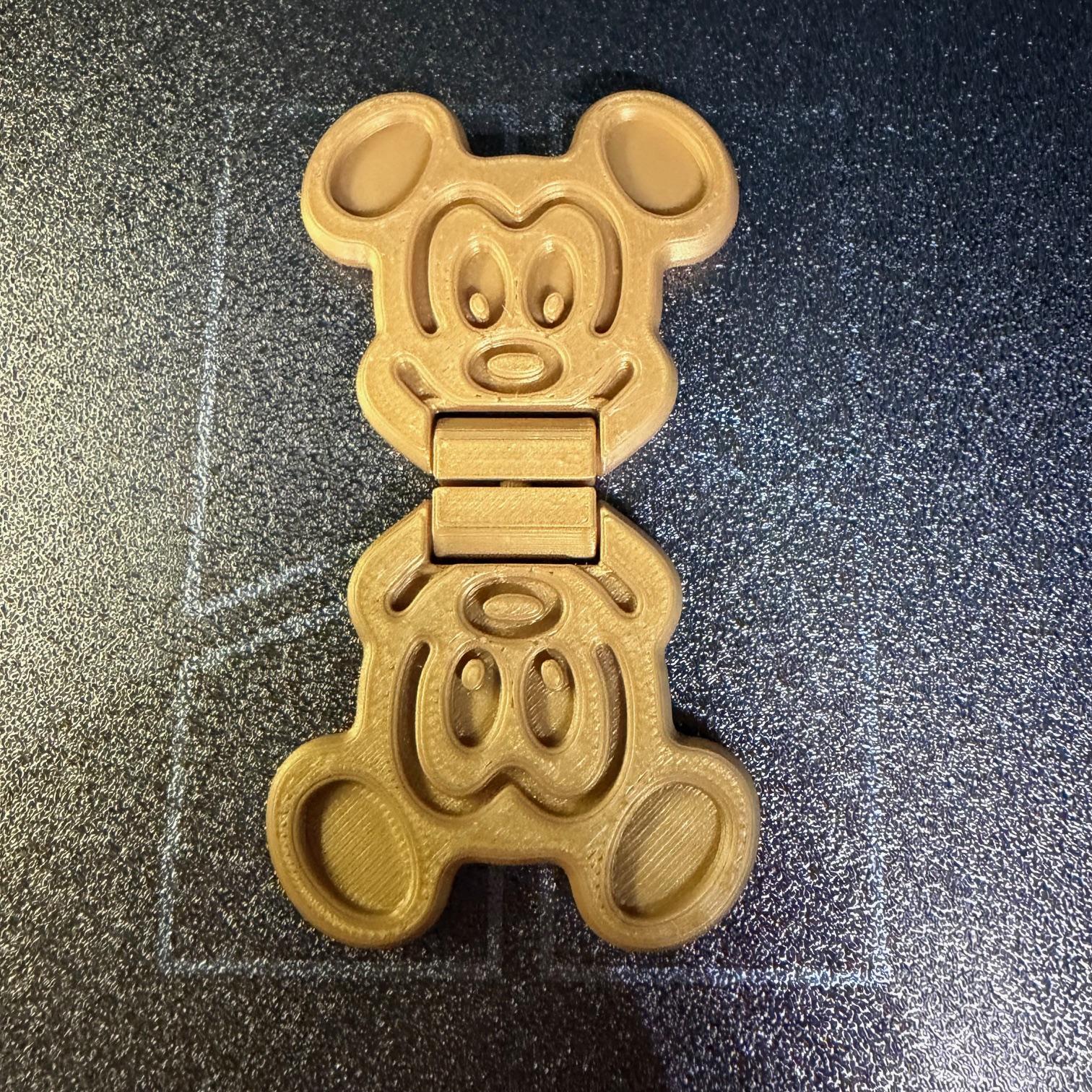 Miniatura 1 do modelo 3D Mickey Waffle Slider + Flip Fidget (Pixie Dusting)