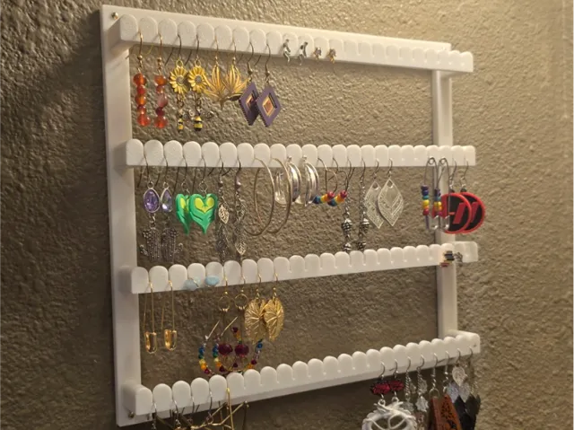 Earring Rack (44 pairs!)