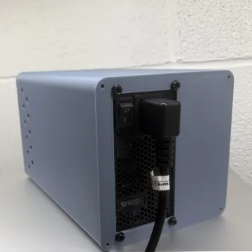 Caja o estuche: Bench Power Supply with SFX PC PSU — vista de referencia 2