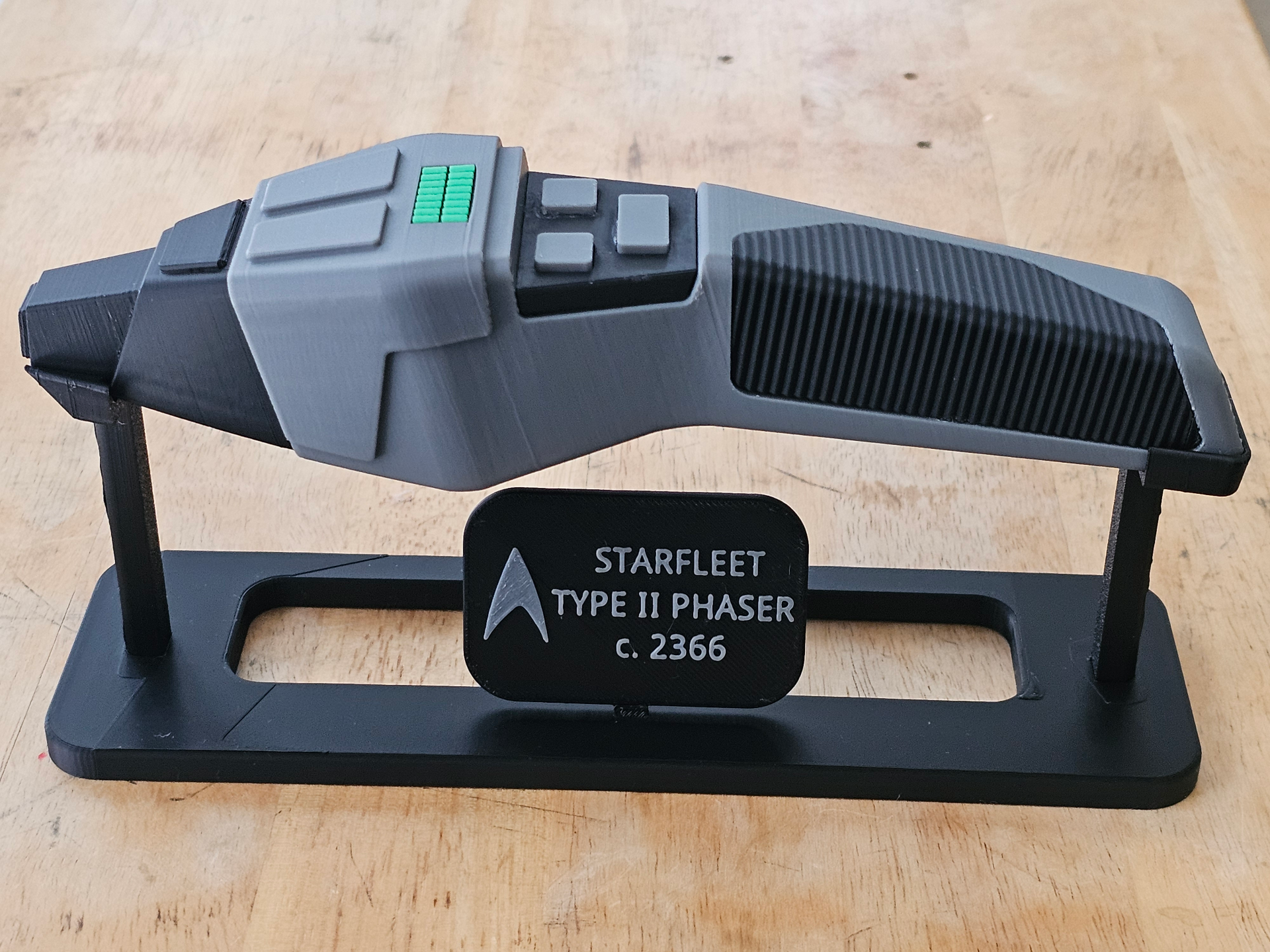 Star Trek TNG Type II Phaser Alt Stand Plate